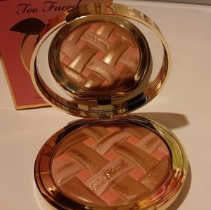 BNIB Too faced Sweetie Pie Bronzer
